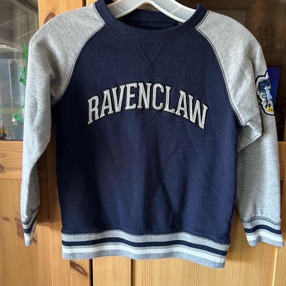 Ravenclaw Kids Blue and Grey long sleeve sweat shirt size small.